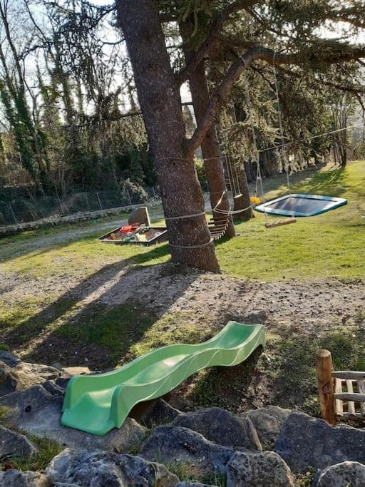 Micro Maison Bois / Tiny House Au Calme Crest Buitenkant foto