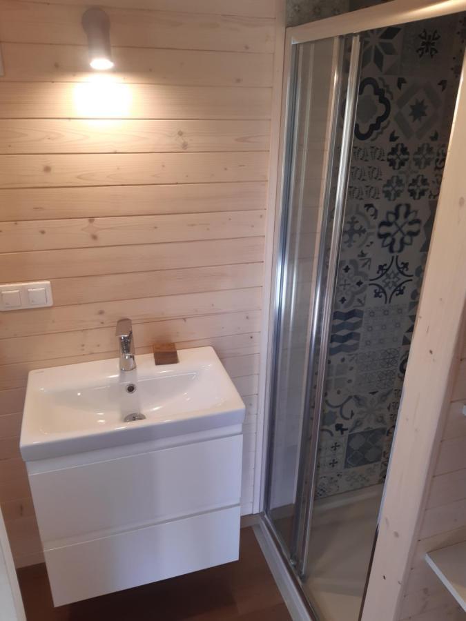 Micro Maison Bois / Tiny House Au Calme Crest Buitenkant foto